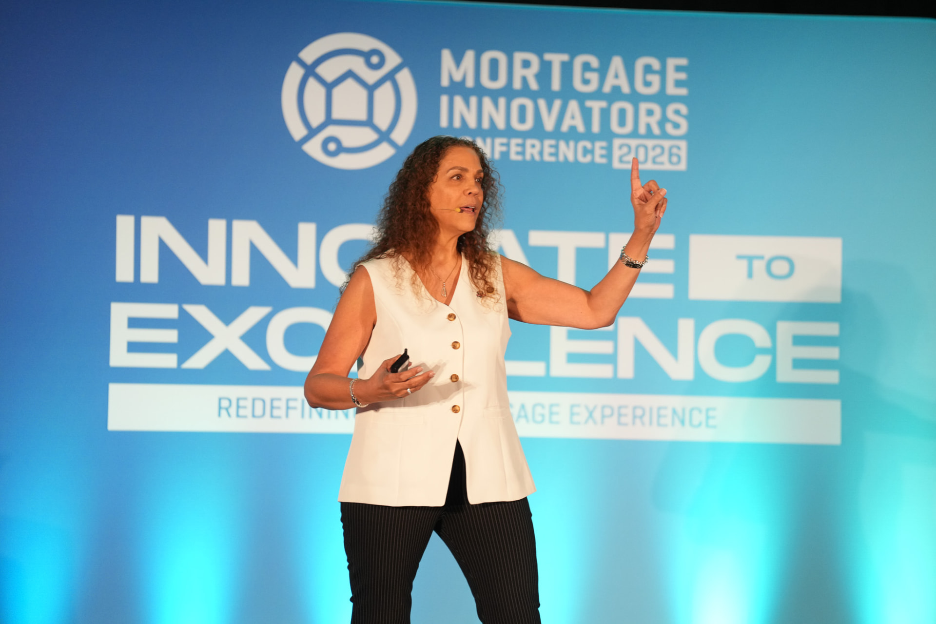 Suha Beidas Zehl, CMB®, AMSP™ delivering a keynote at the Mortgage Innovators Conference 2026
